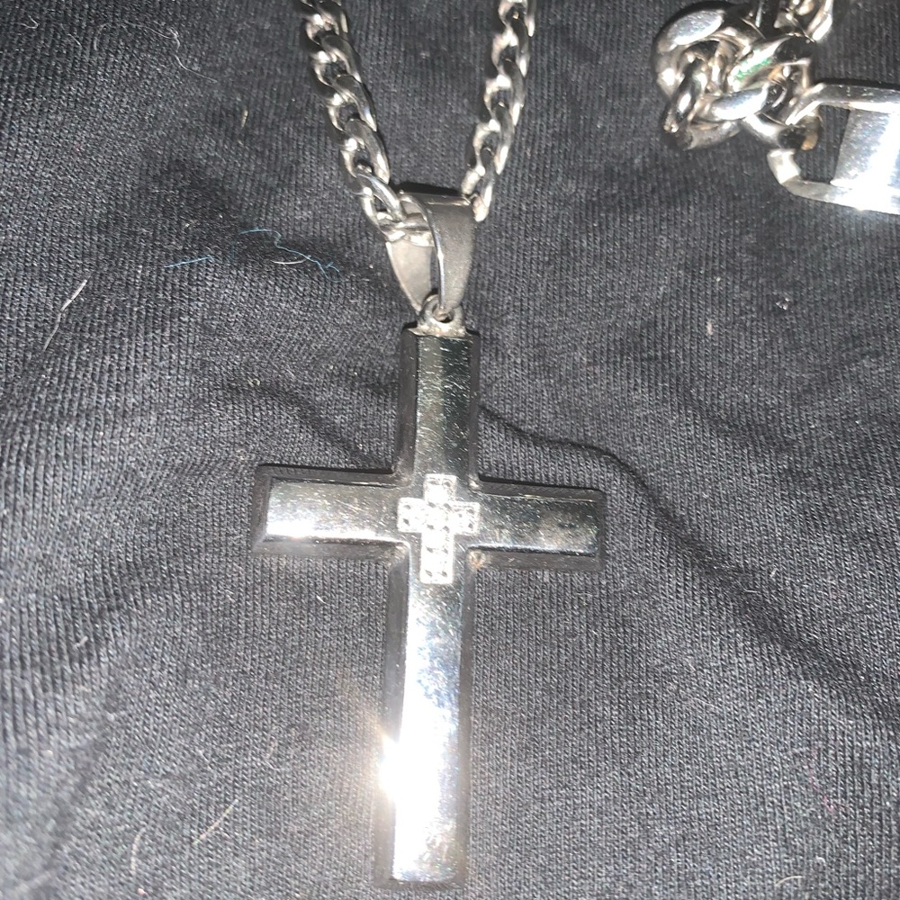 Men’s sterling silver cross bracelet and knecklace
